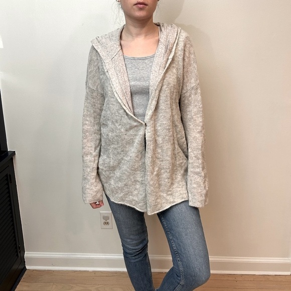 ANTHROPOLOGIE MOTH wool alpaca plend hooded boho cardigan sz L shawl - Picture 1 of 8